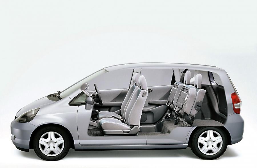  Honda Jazz 2001 года  (фото 21 из 28)